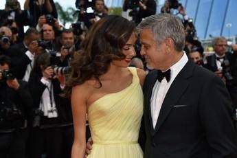 Amal è incinta, George Clooney sarà papà di 2 gemelli Amal è incinta, George Clooney sarà papà di 2 gemelli