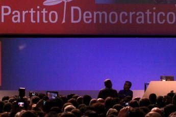 Pd, Emiliano-Speranza-Rossi: Sabato insieme per impedire deriva Pd, Emiliano-Speranza-Rossi: Sabato insieme per impedire deriva