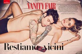 Fedez e Chiara Ferragni, posa sexy per Vanity Fair Fedez e Chiara Ferragni, posa sexy per Vanity Fair