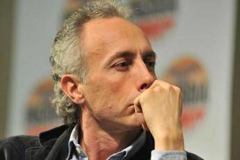 Travaglio: Salvini è in stato confusionale Travaglio: Salvini è in stato confusionale