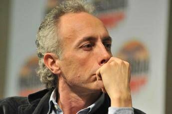 Coronavirus, Travaglio contro gli evasori: Ladri e assassini