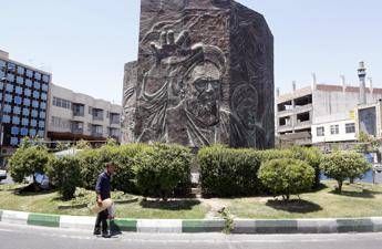 Iran, sale bilancio degli attacchi a Teheran: almeno 17 morti Iran, sale bilancio degli attacchi a Teheran: almeno 17 morti