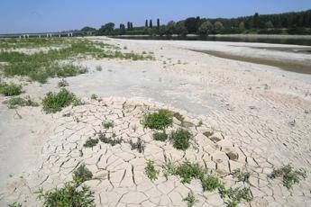 Anbi, 12 mesi fa le alluvioni quest'anno deficit idrico Anbi, 12 mesi fa le alluvioni quest'anno deficit idrico