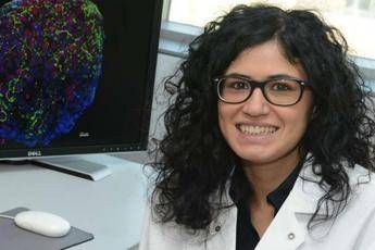 Loredana: A New York combatto i tumori e mando soldi a mammà Loredana: A New York combatto i tumori e mando soldi a mammà