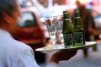 Crescono i lavoratori stagionali ma è boom del 'nero' Crescono i lavoratori stagionali ma è boom del 'nero'