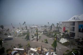 Irma devasta i Caraibi: Barbuda distrutta Irma devasta i Caraibi: Barbuda distrutta