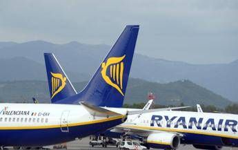 Caos Ryanair, il governo convoca i sindacati Caos Ryanair, il governo convoca i sindacati