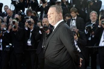 Perché mi hai toccato il seno?: l'audio che incastra Weinstein Perché mi hai toccato il seno?: l'audio che incastra Weinstein