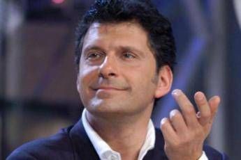 Malore per Fabrizio Frizzi, ricoverato a Roma Malore per Fabrizio Frizzi, ricoverato a Roma