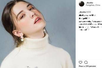 Sfila per 12 ore: muore baby modella Sfila per 12 ore: muore baby modella