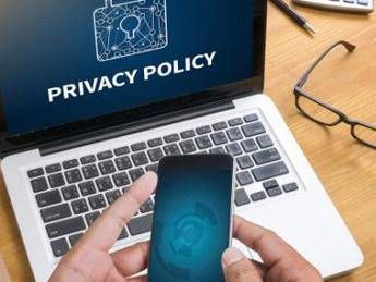 Marchio di qualità per i siti web che rispettano la privacy degli utenti Marchio di qualità per i siti web che rispettano la privacy degli utenti