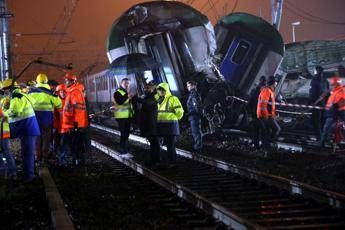 Treno deraglia, le cause Treno deraglia, le cause