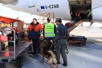 Maxi sequestro di droga in aeroporto: raffica di arresti Maxi sequestro di droga in aeroporto: raffica di arresti