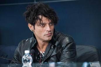 Gabriel Garko: Un uomo tentò di violentarmi quando avevo 17 anni Gabriel Garko: Un uomo tentò di violentarmi quando avevo 17 anni