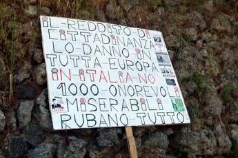 Reddito di cittadinanza, i dubbi del Parlamento Reddito di cittadinanza, i dubbi del Parlamento