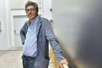 Pif: Caro Pd, perché non ti accordi col M5S? Pif: Caro Pd, perché non ti accordi col M5S?
