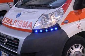 Tragedia a Gela, 13enne cade da bici elettrica e muore