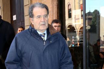 Prodi: Zingaretti vada avanti, spalanchi porte del partito