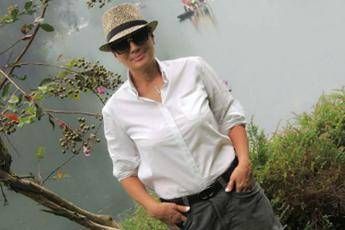 Heather Parisi: L'indifferenza è un atto di carità Heather Parisi: L'indifferenza è un atto di carità
