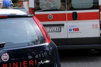 Napoli, bimbo di 5 anni cade da finestra di casa al secondo piano