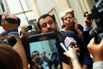 Facebook: Video di Salvini al citofono? Violazione privacy