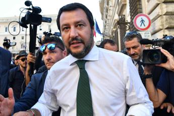 Migranti, Salvini: Quinta indagine su di me