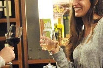 Bacco e Venere: il consumo di alcol è legato alla scelta del partner Bacco e Venere: il consumo di alcol è legato alla scelta del partner