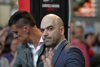 Saviano: Arresto Riace primo atto verso regime Saviano: Arresto Riace primo atto verso regime