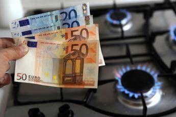 Federconsumatori: 'Bene erogazione automatica dei bonus sociali' Federconsumatori: 'Bene erogazione automatica dei bonus sociali'