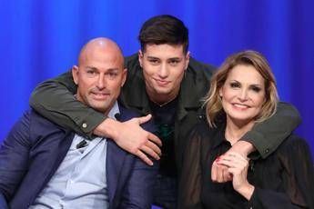 Niccolò Bettarini aggredito per futili motivi Niccolò Bettarini aggredito per futili motivi