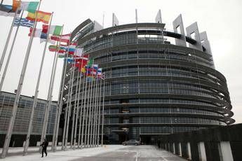 Europarlamento riprende i lavori Europarlamento riprende i lavori