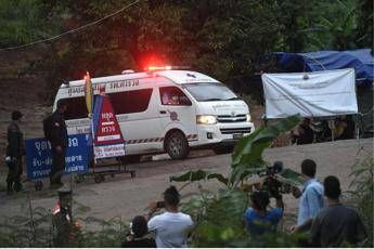 Thailandia, salvi i primi 4 ragazzi Thailandia, salvi i primi 4 ragazzi