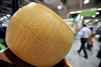 Parmigiano Reggiano e Prosecco campioni Dop e Igp in valore