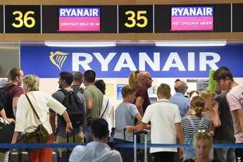 Coronavirus, da Ryanair stop a tutti i voli per l'Italia