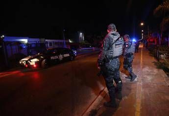 Cancun, sparatoria in spiaggia: 5 morti Cancun, sparatoria in spiaggia: 5 morti