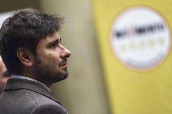 Di Battista non ci sta: Ribelliamoci Di Battista non ci sta: Ribelliamoci