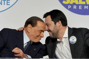 Salvini chiama Berlusconi in piazza