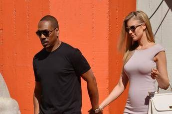 Eddie Murphy sarà papà per la decima volta Eddie Murphy sarà papà per la decima volta