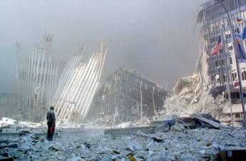 11 settembre: il giorno che sconvolse l'America 11 settembre: il giorno che sconvolse l'America
