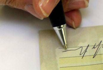 Pensionata regala 10mila euro a startup: Vi aiuto a costruire il futuro Pensionata regala 10mila euro a startup: Vi aiuto a costruire il futuro