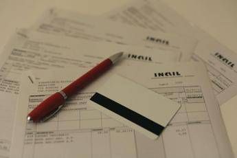 Bozza dl Rilancio, novità su salari e licenziamenti Bozza dl Rilancio, novità su salari e licenziamenti