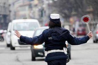 Roma, scatta il blocco delle auto