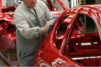 L'ecotassa sulle auto divide il governo L'ecotassa sulle auto divide il governo