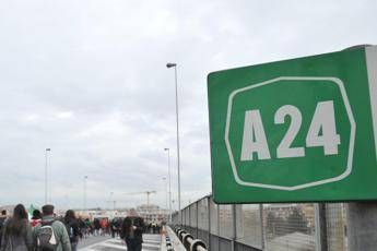 Stop aumento pedaggi A24-A25 Stop aumento pedaggi A24-A25