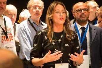 Boschi: M5S tutela l'illegalità Boschi: M5S tutela l'illegalità