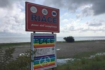 Calabria, sindaco Riace: Salvini il benvenuto, voterò Lega Calabria, sindaco Riace: Salvini il benvenuto, voterò Lega