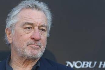 Pacco sospetto al ristorante di De Niro Pacco sospetto al ristorante di De Niro