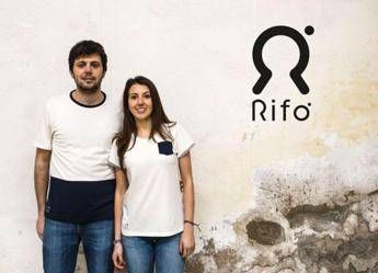 Lana e cashmere rigenerati, con Rifò l'outfit è sostenibile Lana e cashmere rigenerati, con Rifò l'outfit è sostenibile