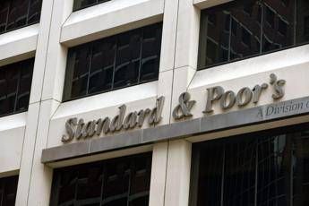 S&P: Aumentano rischi recessione Usa