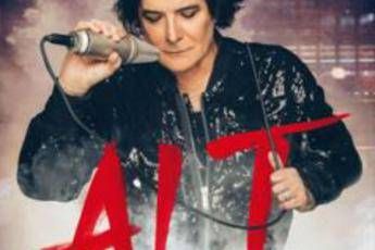 Renato Zero annuncia l'uscita di 'Alt in Tour' Renato Zero annuncia l'uscita di 'Alt in Tour'